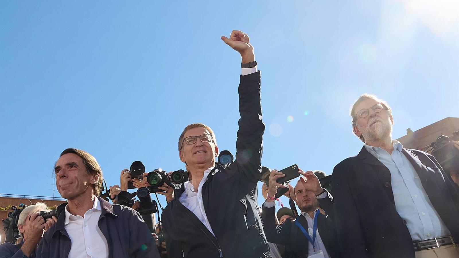Rajoy y Aznar se suman a la protesta que el PP ha convocado este domingo en la Plaza de España contra la amnistía