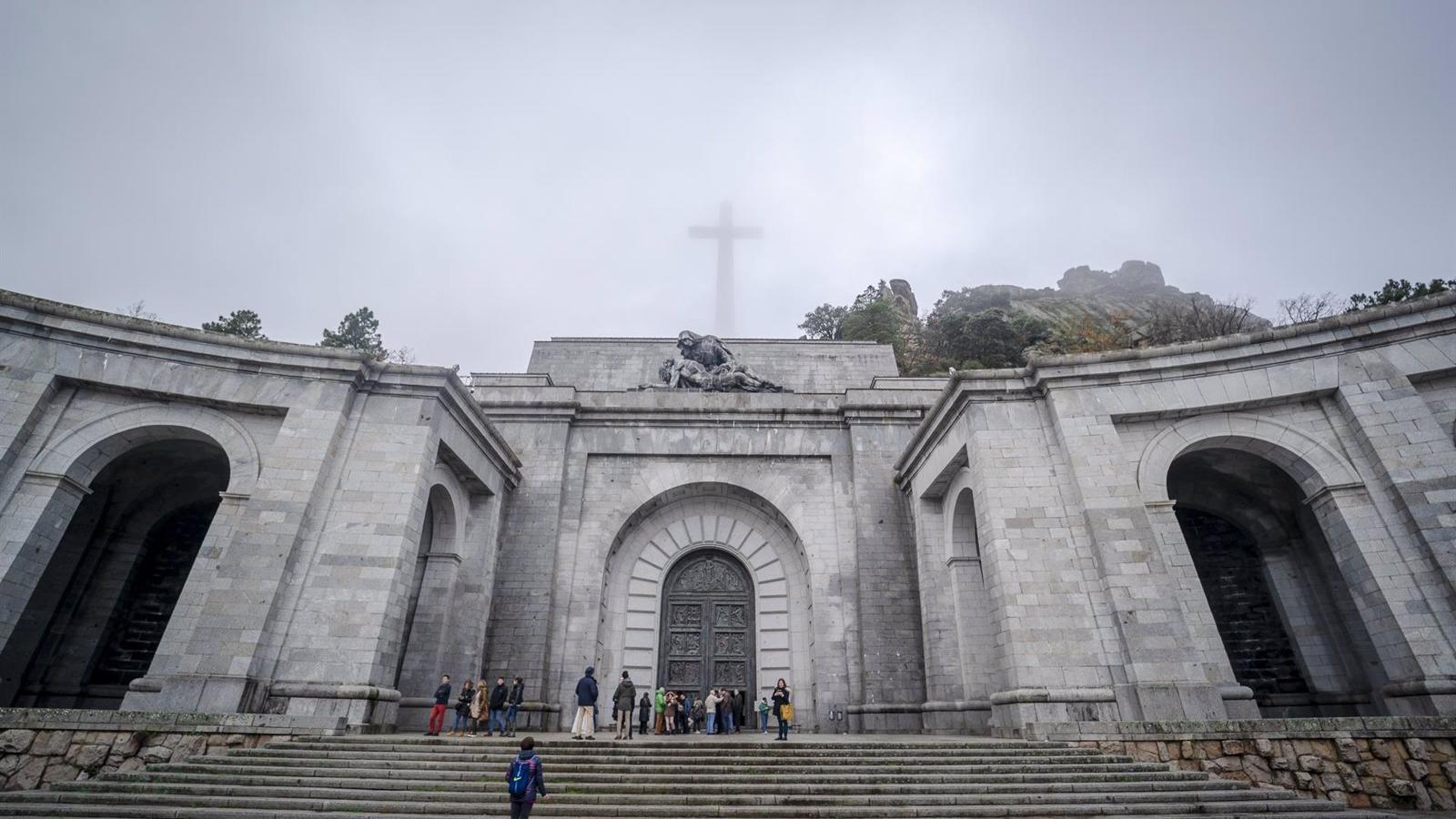 Abogados Cristianos pide al juez que obligue a Patrimonio a realizar labores de mantenimiento en el Valle de los Caídos