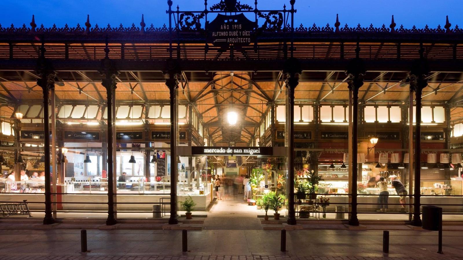 El entorno del mercado de San Miguel en Madrid ya es peatonal
