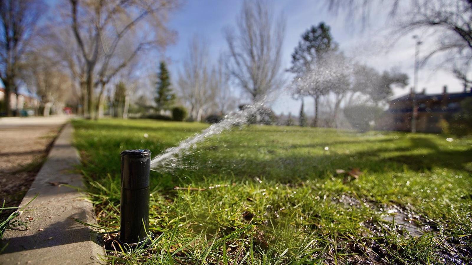 Las Rozas domotiza el sistema de riego de parques y jardines para ahorrar hasta un 40% de agua