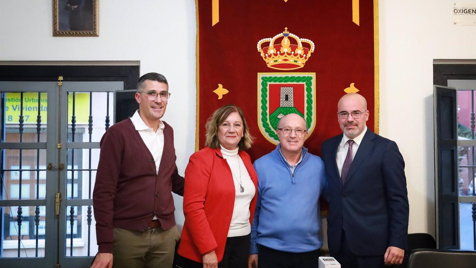 Visita del delegado del Gobierno a El Vellón para conocer proyectos de rehabilitación y mejoras en el municipio