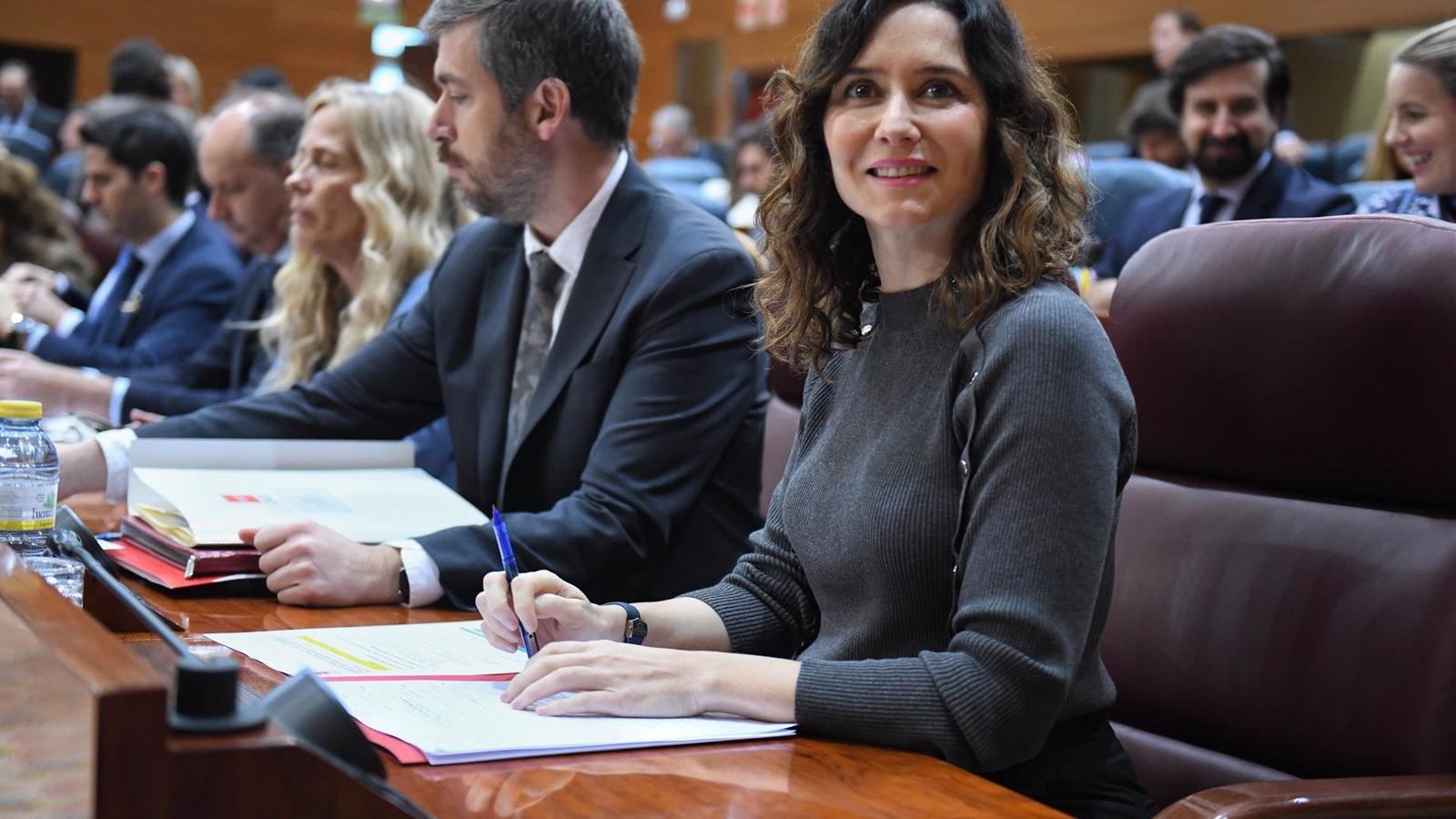 Díaz Ayuso acusa a Más Madrid de "hablar sin humanidad" sobre las residencias