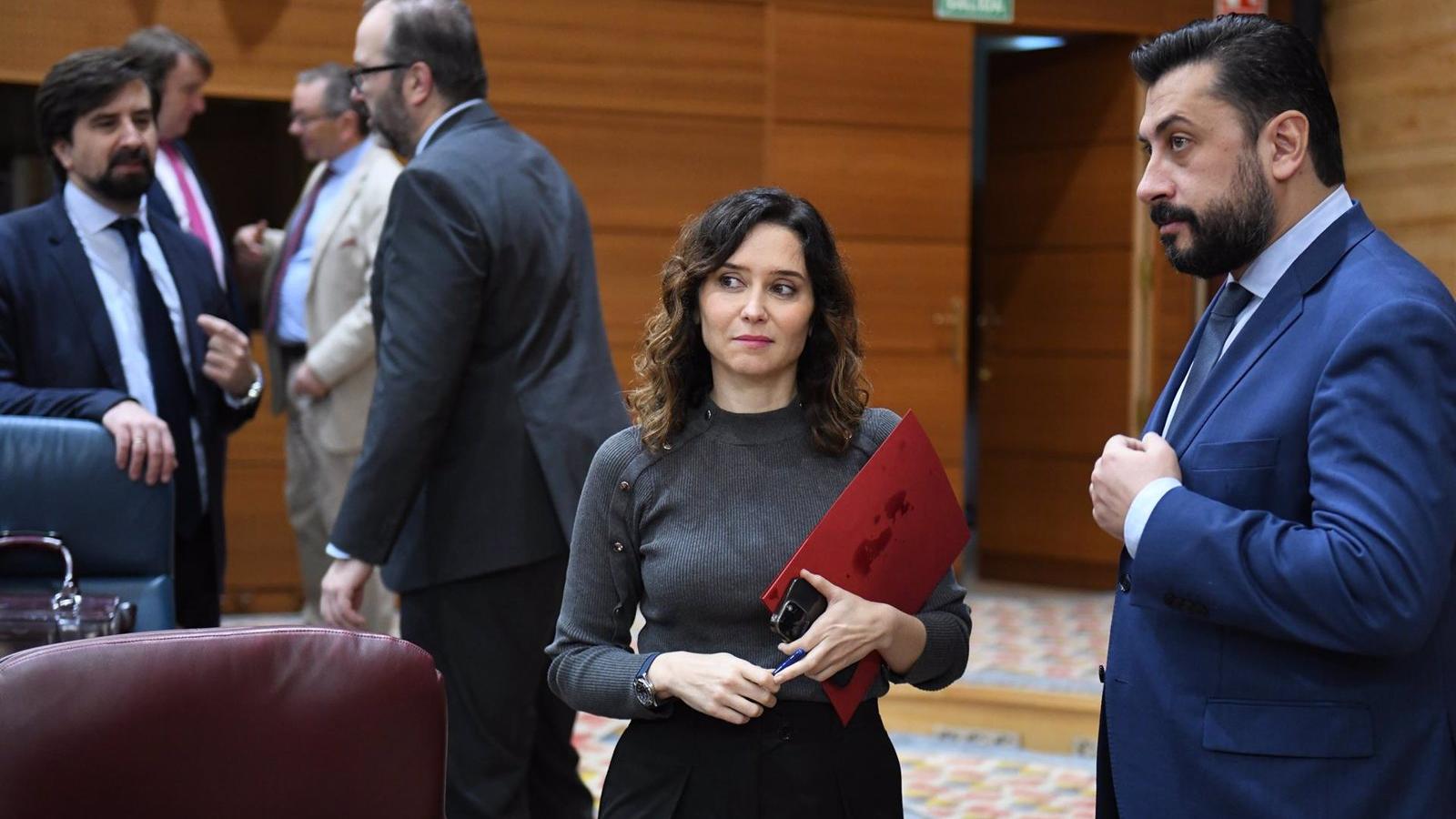La oposición se niega a asumir la Presidencia de la Comisión de Contrataciones de la Asamblea