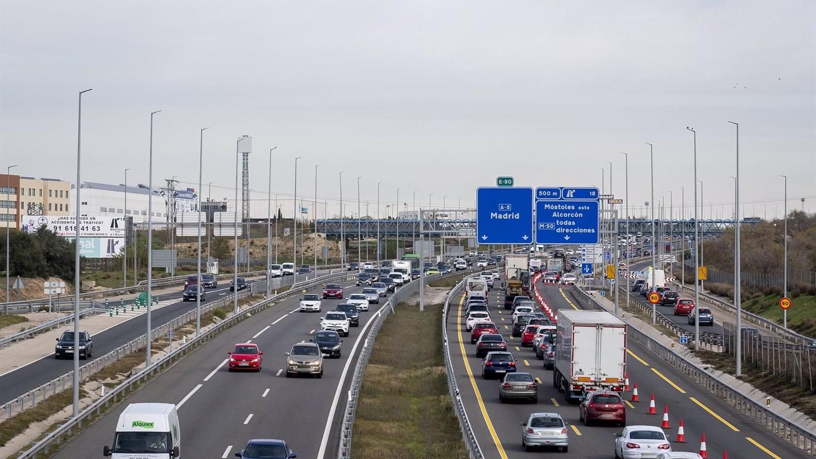 El Ministerio de Transportes abre la vía de servicio de la A-5 sentido Madrid a la altura de Móstoles