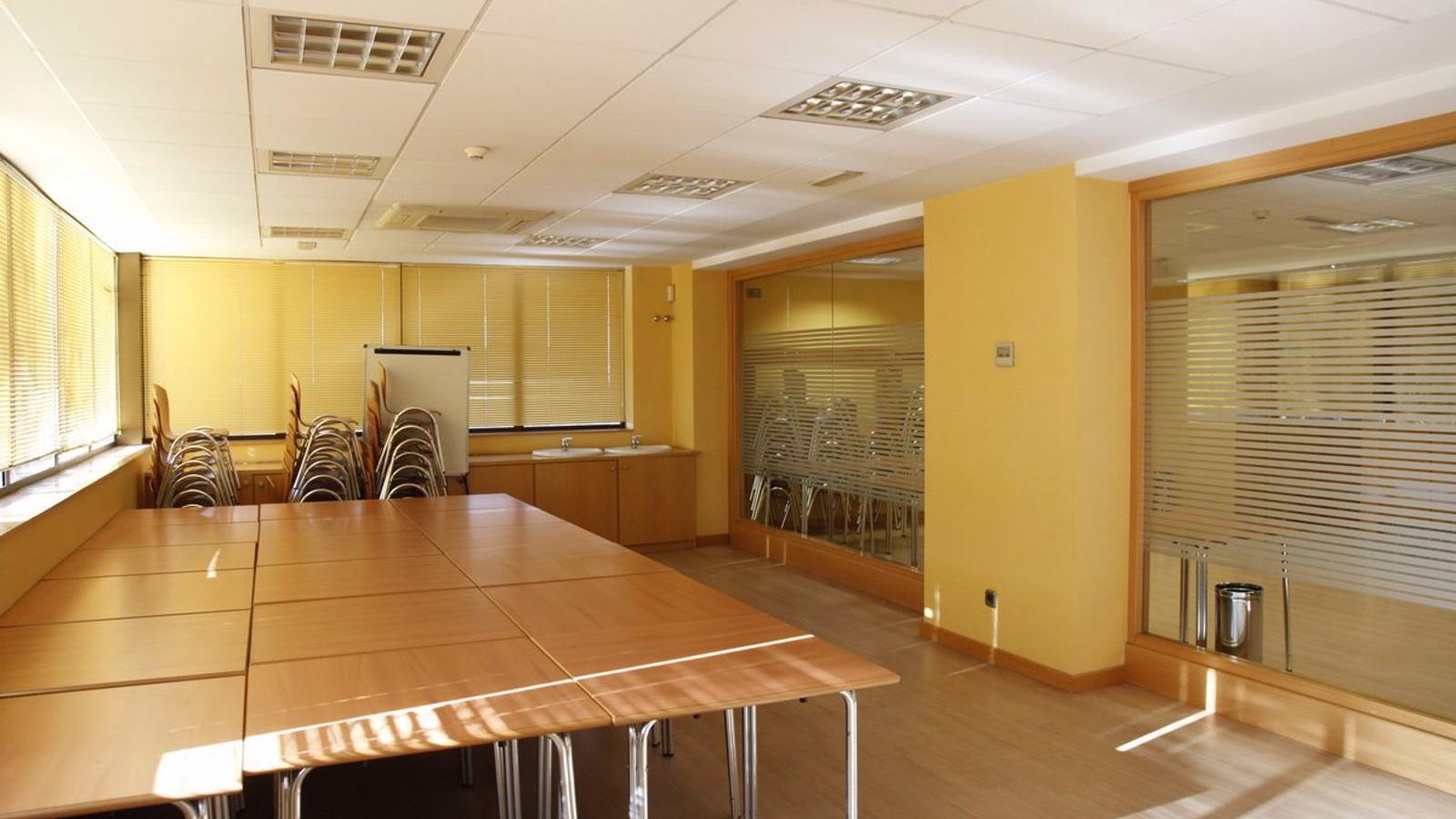 El Ayuntamiento de Getafe renueva el uso como Espacio Joven de una antigua biblioteca de Caja Madrid