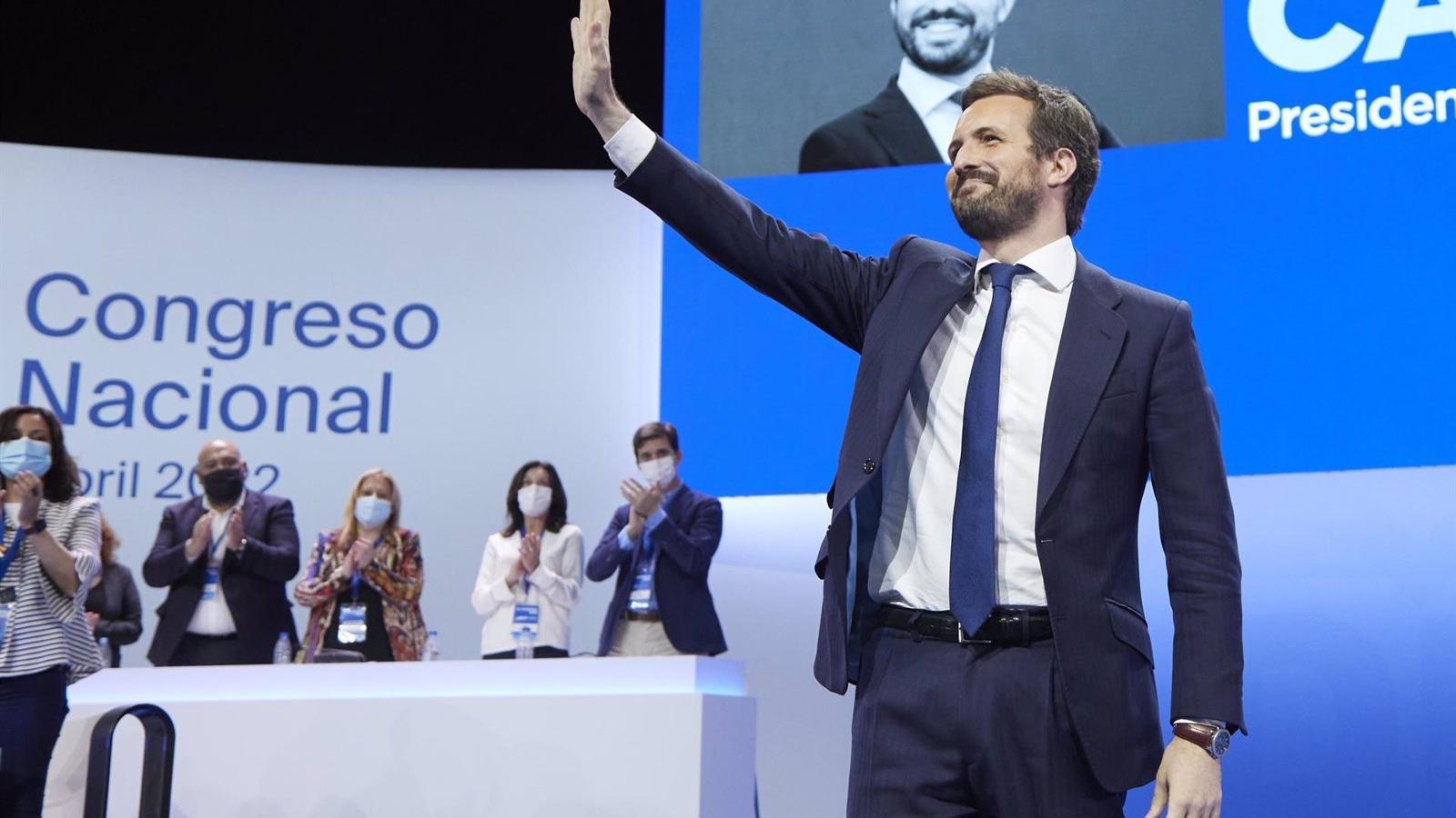 El entorno de Casado asegura que el exlíder del PP ha "pasado página" dos años después de su caída