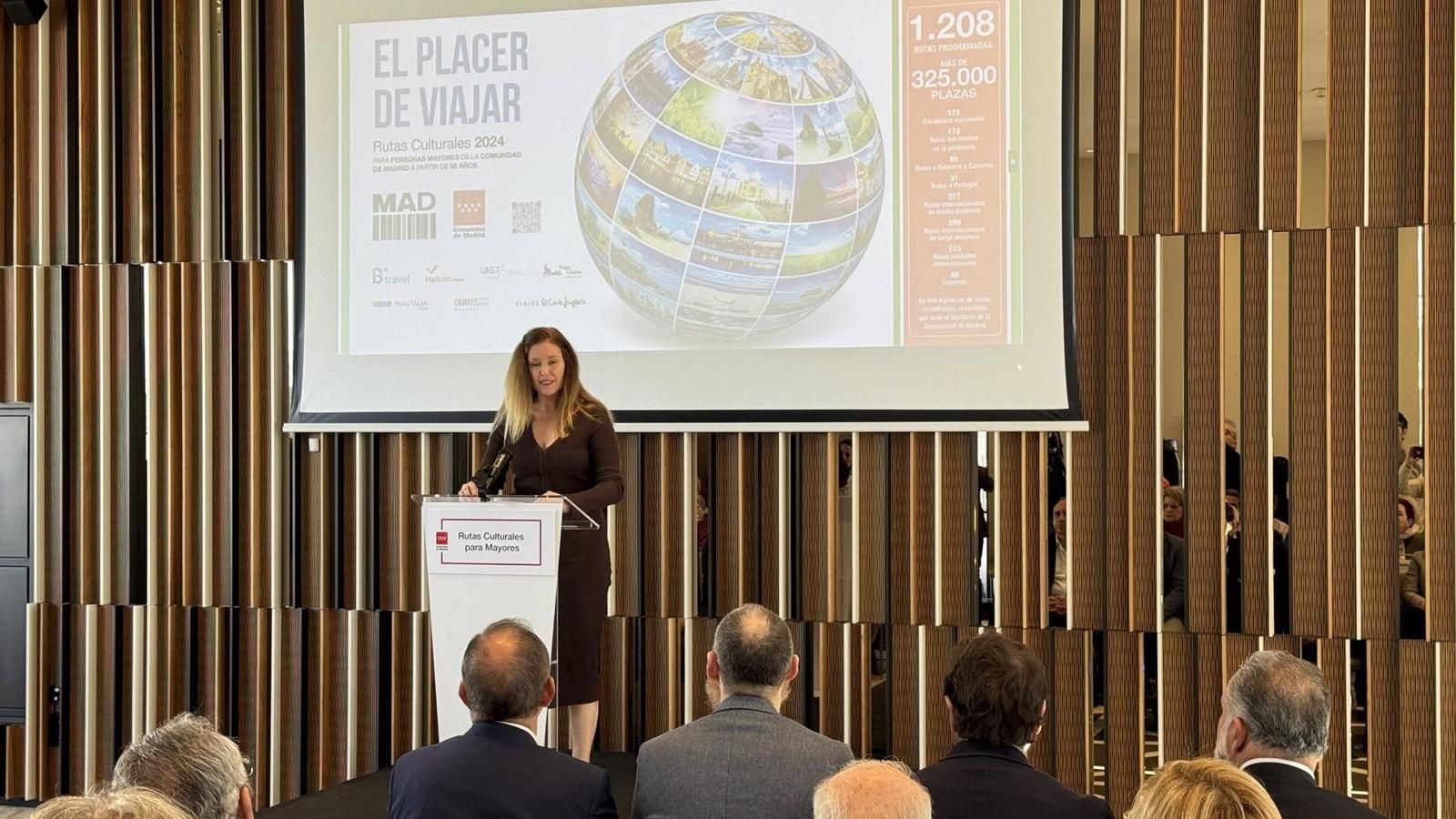 Mas de 325.000 plazas, 407 destinos nacionales y 761 internacionales componen las XIX Rutas Culturales de la Comunidad