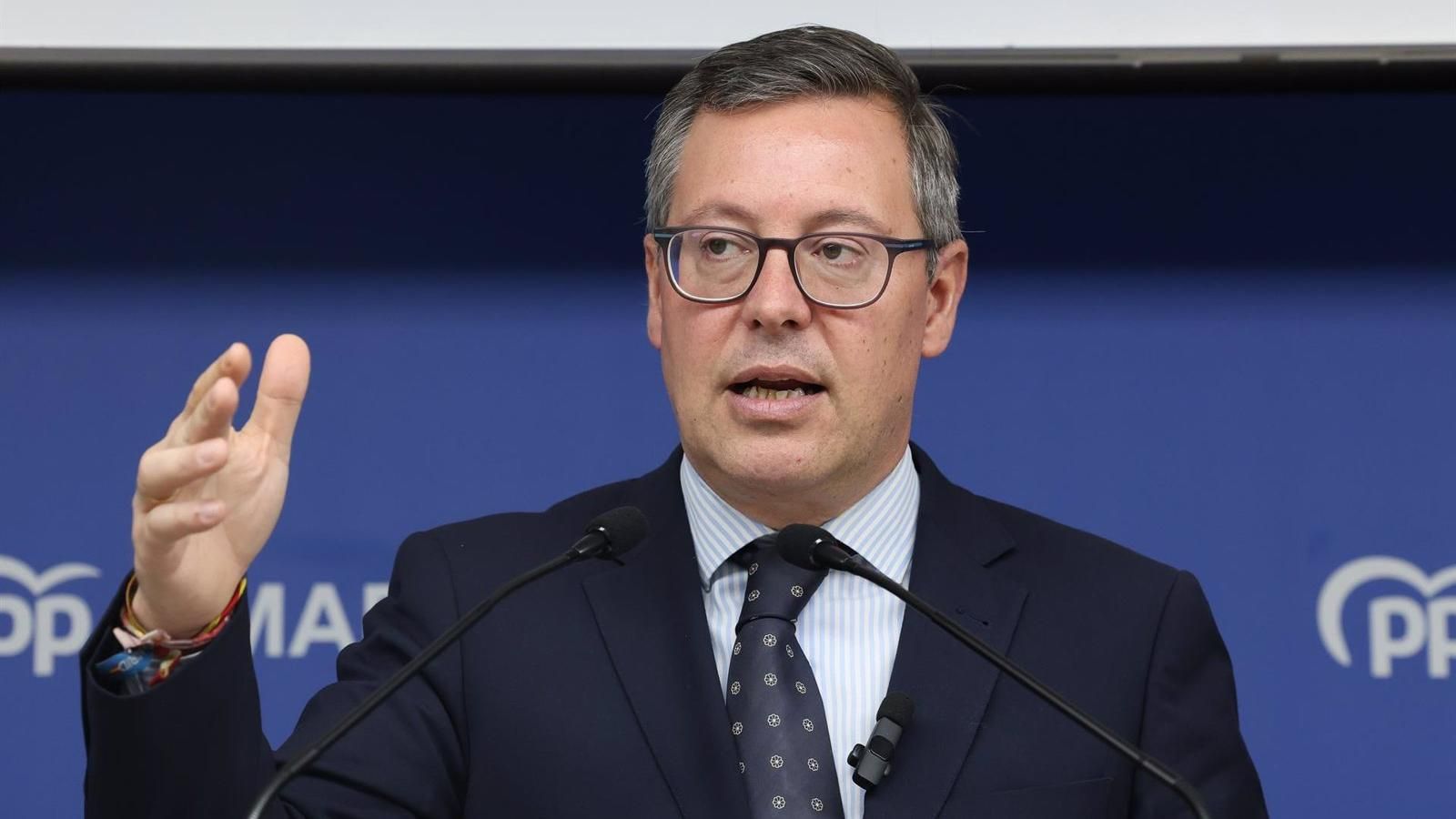 Serrano critica que Vox "se una" con el PSOE en Arganda para limitar funciones al Gobierno municipal