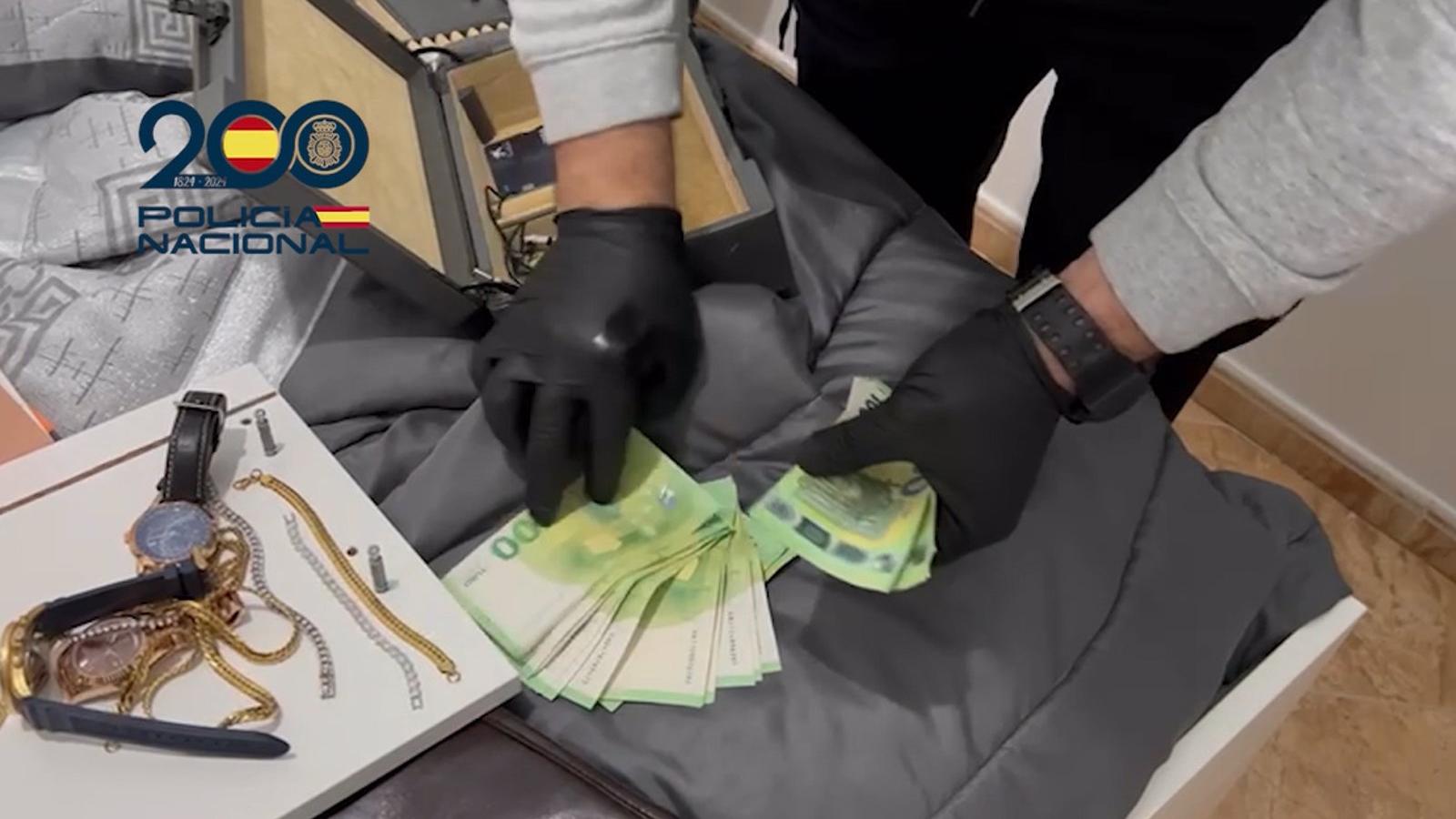  Desarticulada una banda que robó en viviendas de lujo en Alcobendas, Pozuelo, Torrelodones y Madrid
