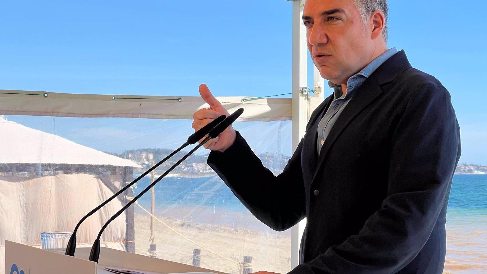 Bendodo dice que los "españoles no merecen este Gobierno, que se resume en poco presupuesto y mucha corrupción"
