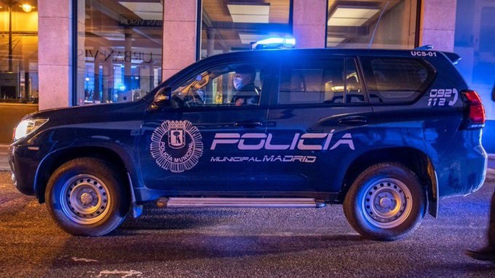  Buscan a un conductor que arrolló de gravedad ayer a un ciclista en una calle de Tetuán