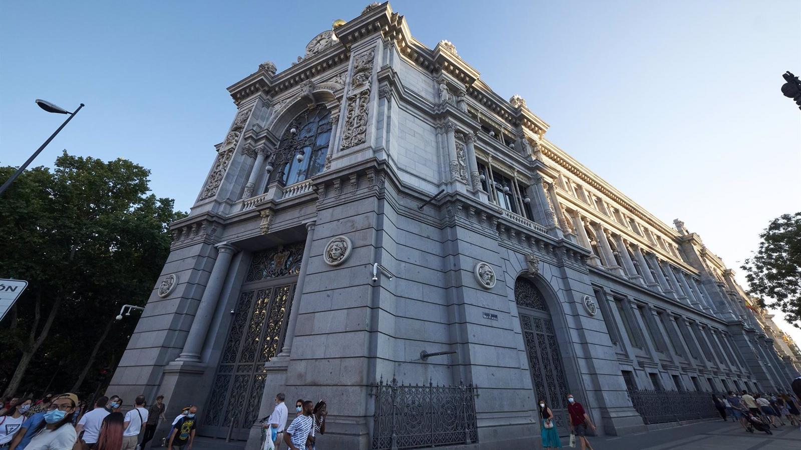 Las familias aumentaron sus depósitos a plazo en 6.200 millones en febrero