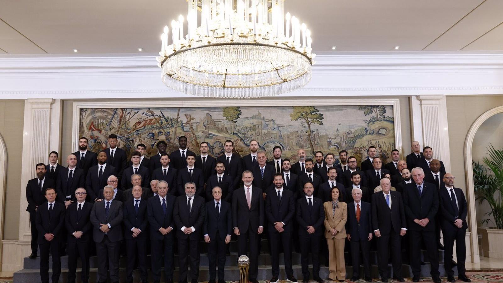 Felipe VI recibe en audiencia al equipo de baloncesto del Real Madrid, campeón de la 88ª edición de la Copa del Rey