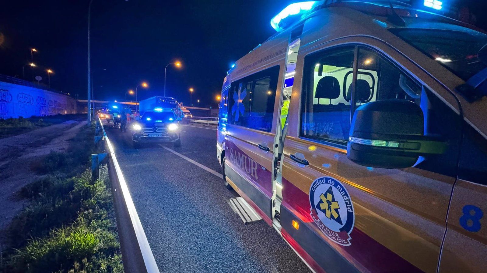 Fallece un motorista de 40 años en un accidente entre una moto y un turismo en la M-45 