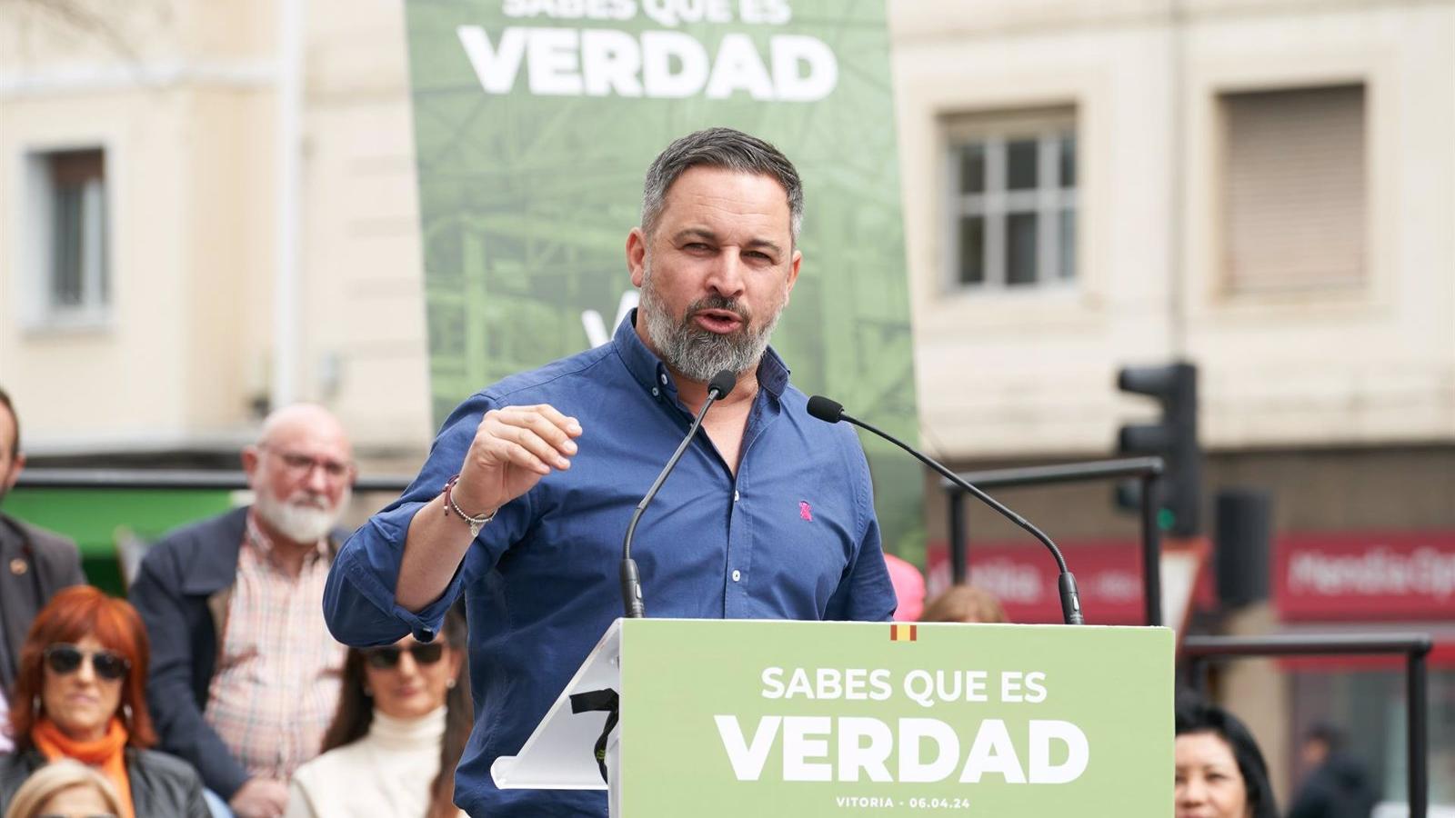 Abascal advierte de que un "gobierno de concentración de abertzales" supondrá "el desafío a España"