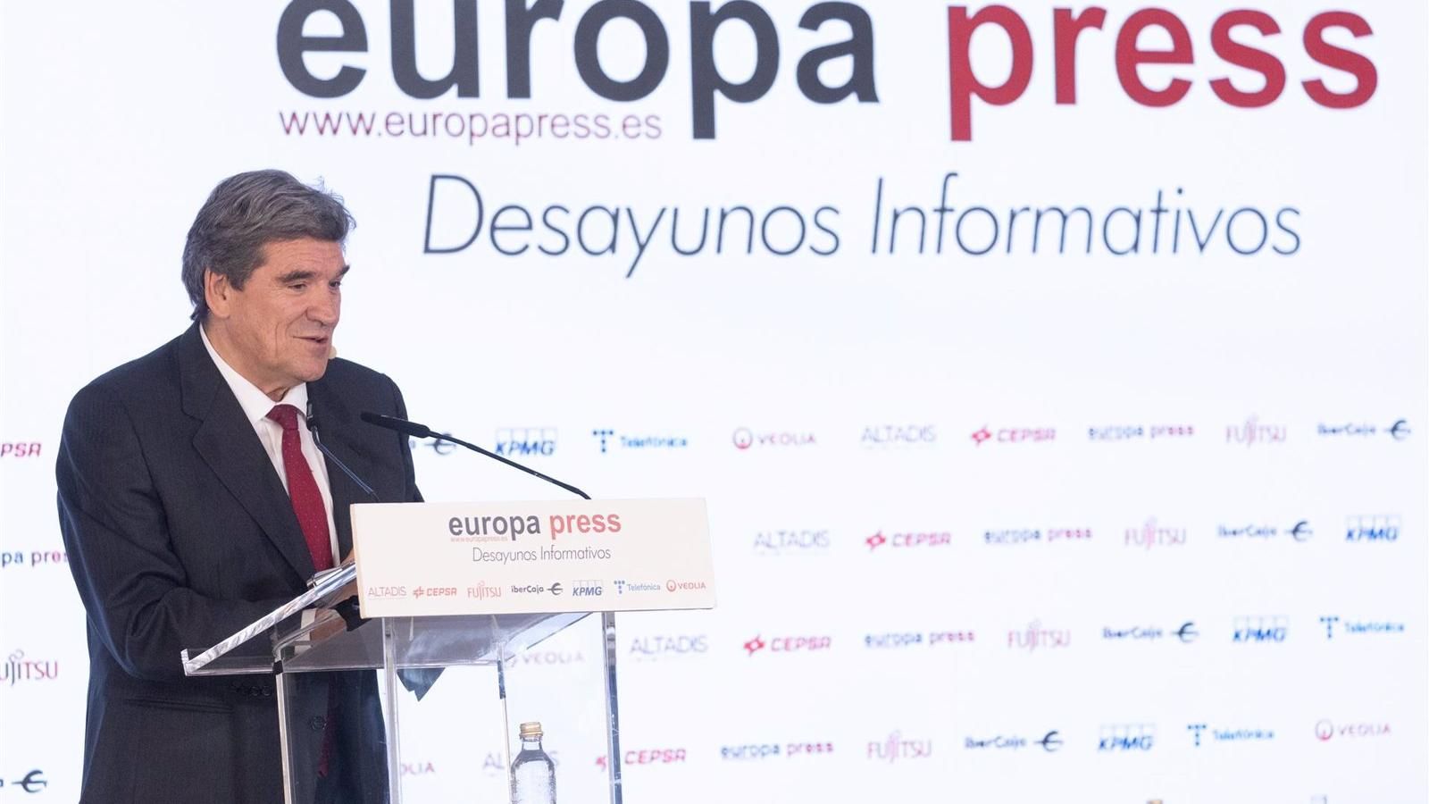 Escrivá anuncia que el modelo de lenguaje de IA en castellano estará listo "a la vuelta del verano"