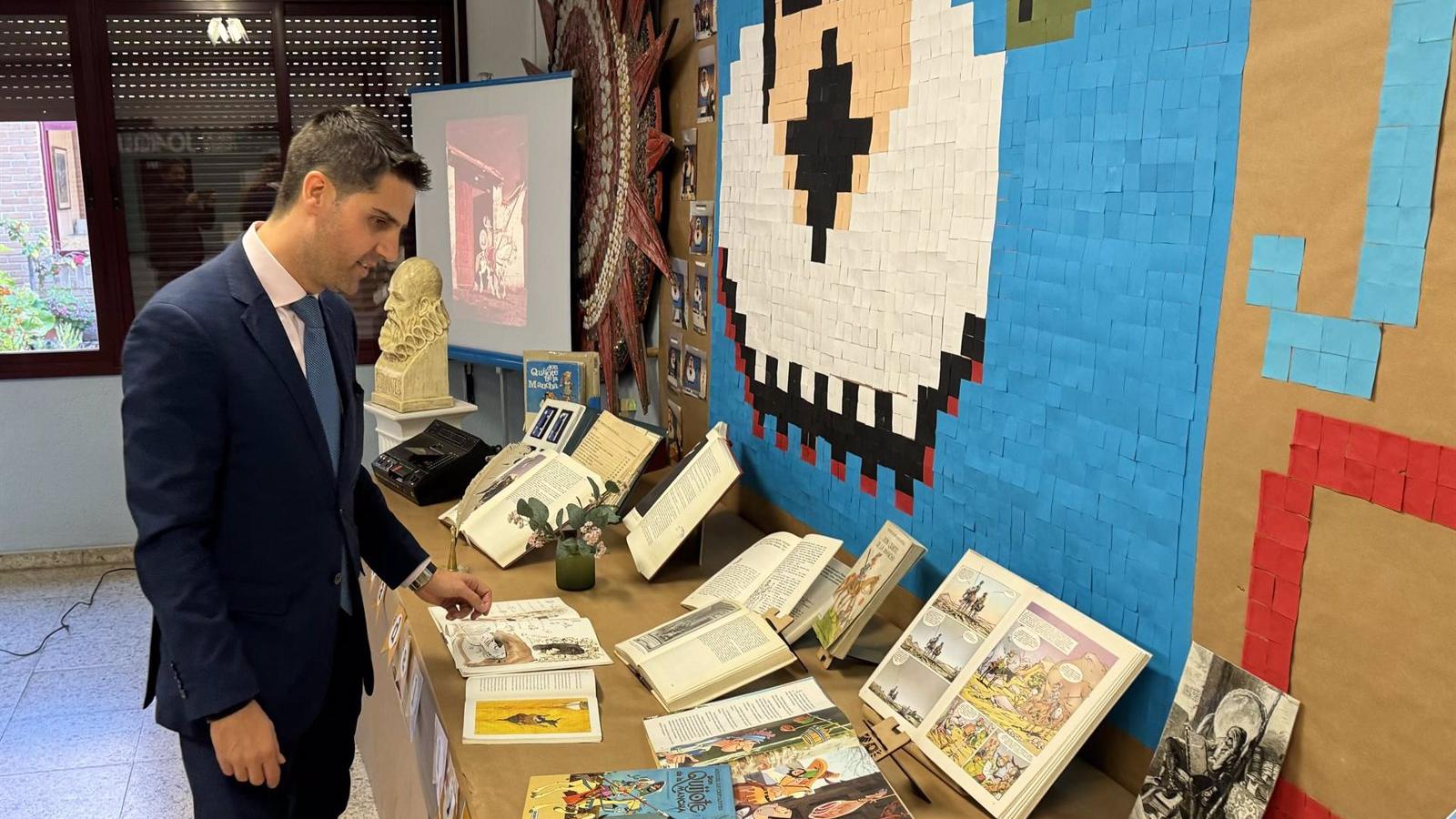 Viciana califica de "razonable" la reducción horaria docente pero aplaza su aplicación