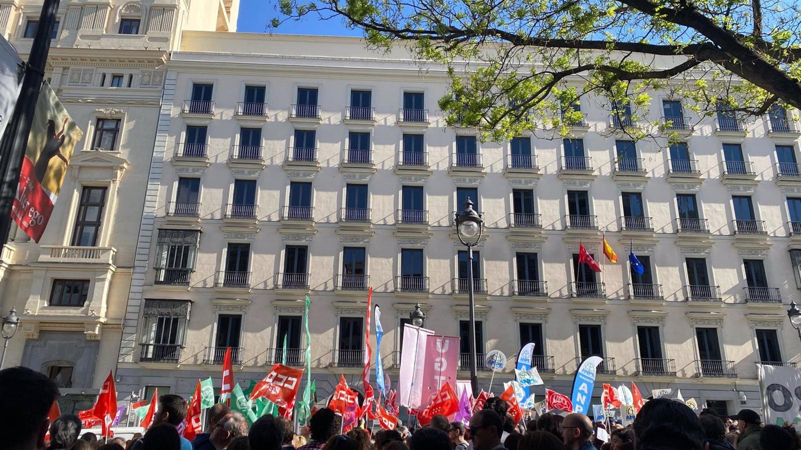 La falta de acuerdo paraliza la negociación de los servicios mínimos para la huelga de la educación madrileña