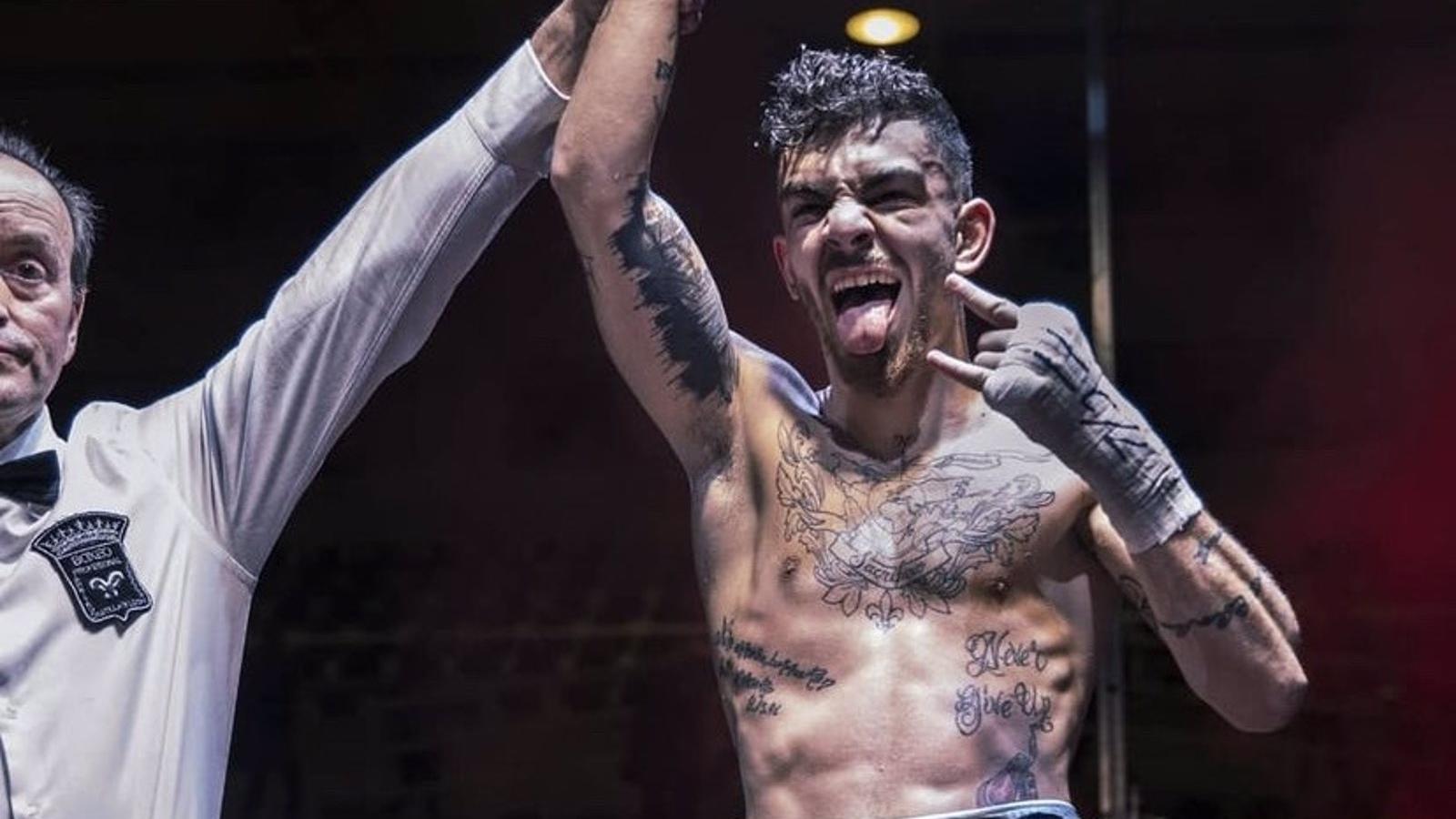 Jon Fernández aspirante oficial al título europeo de boxeo