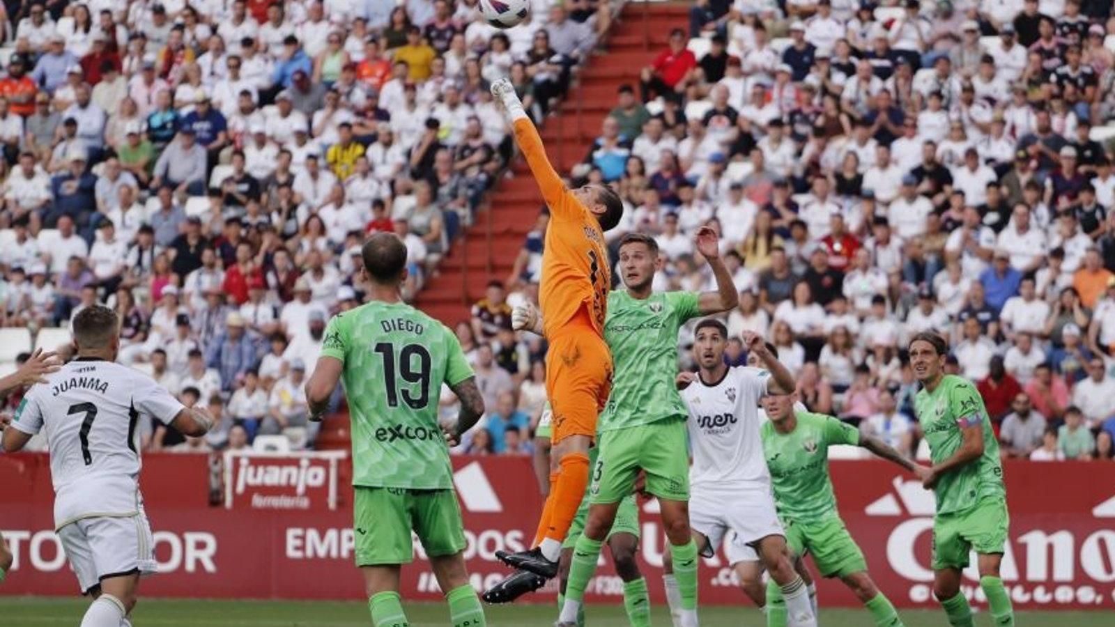 El Leganés cede el liderato tras caer ante el Albacete