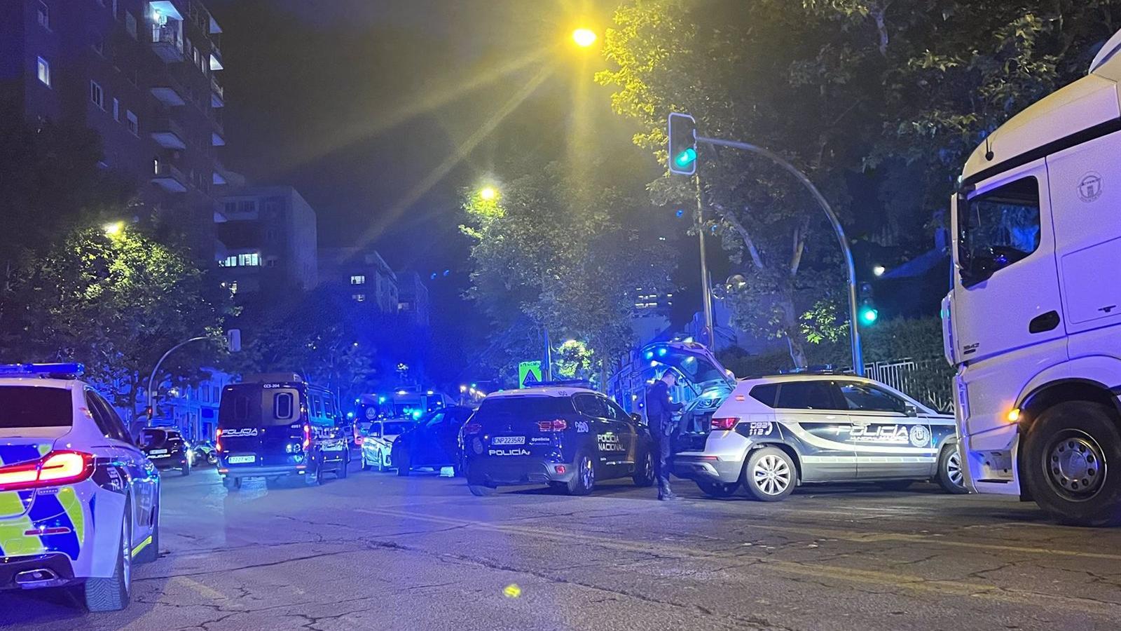 Suben a 32 los detenidos por la reyerta junto al Bernabéu
