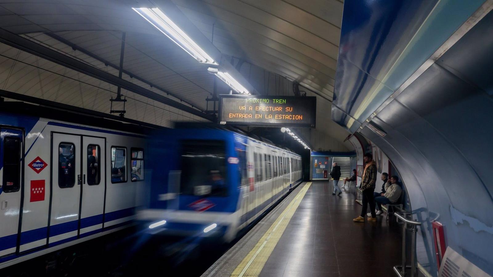  Los usuarios del transporte público mejoran su valoración