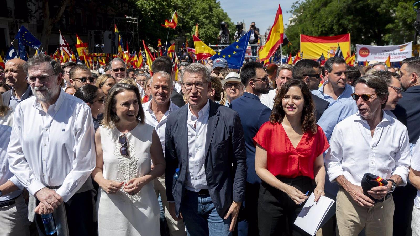 Feijóo exige la retirada de la ley de amnistía y convoca a elecciones