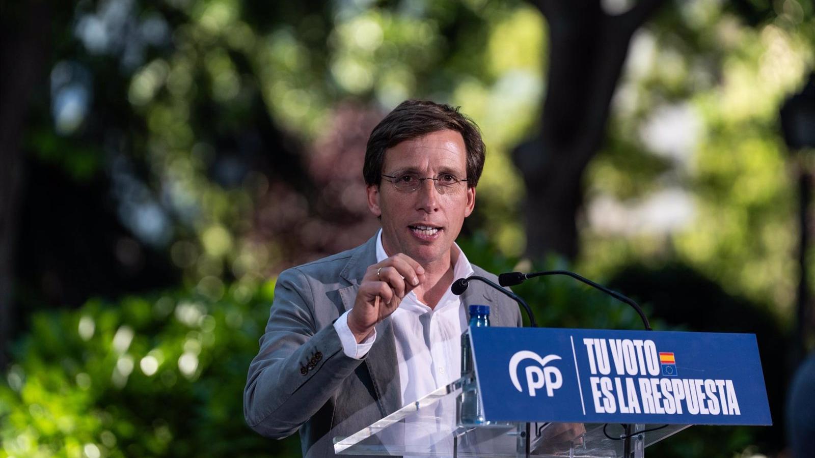 Almeida critica al Gobierno por no distinguir entre el pueblo palestino y Hamás