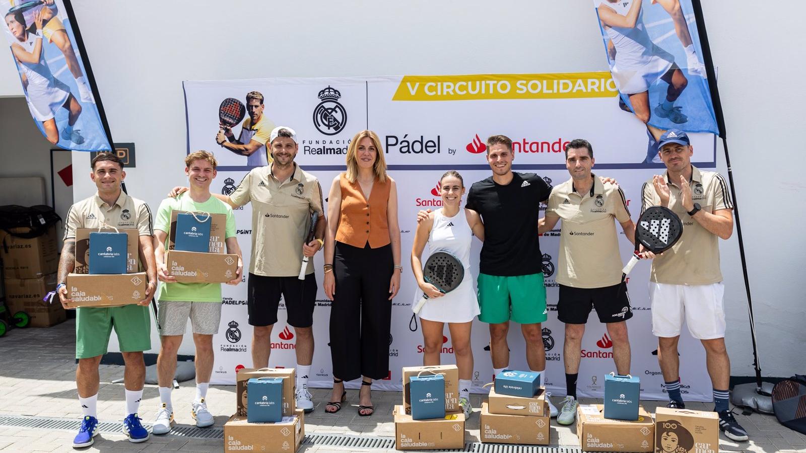 La alcaldesa de Pozuelo de Alarcón participa en la entrega de premios del V Circuito Pádel Fundación Real Madrid