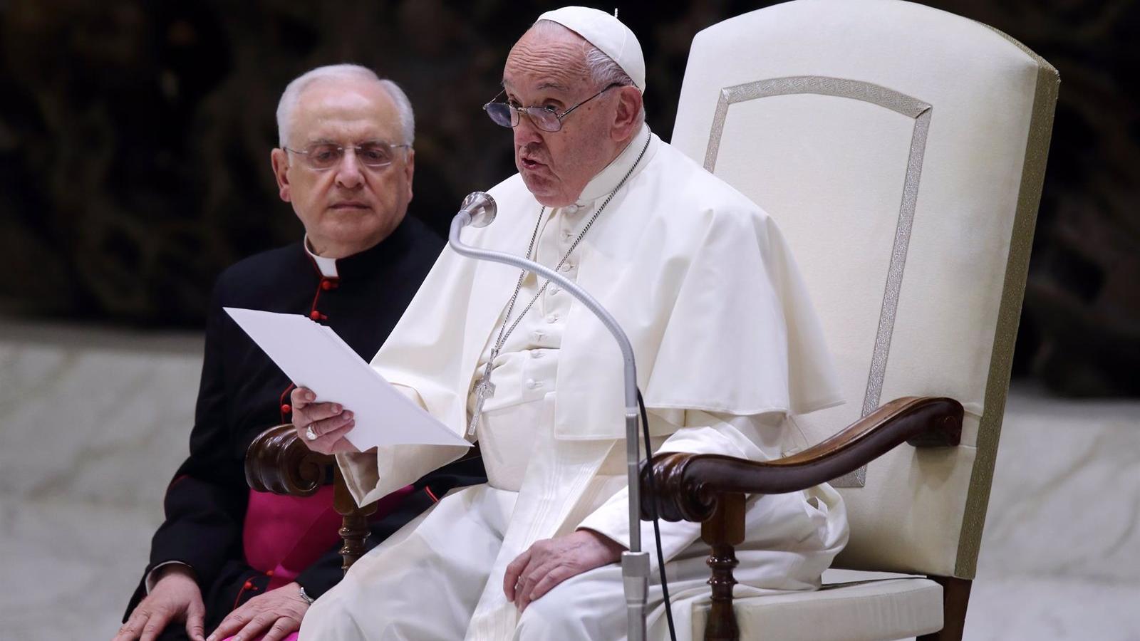 El Papa: "Muchos sacerdotes están demasiado solos"