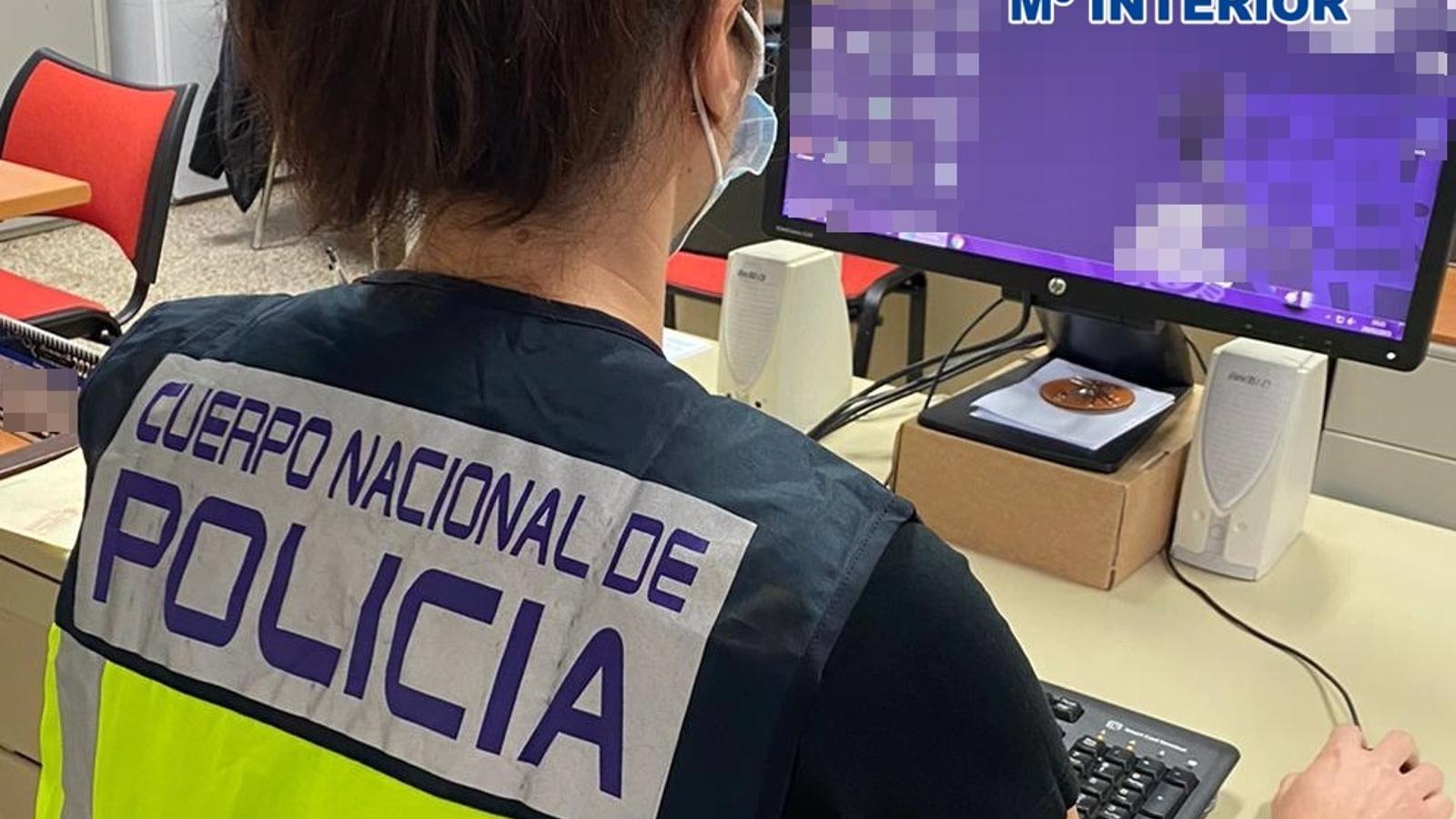 Cinco detenidos en Madrid con más de 1.300 archivos de pornografía infantil