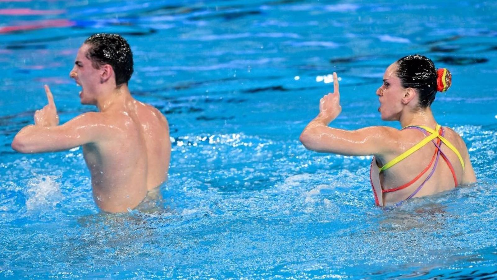 España se corona en natación artística con oro para Mireia Hernández y Dennis González