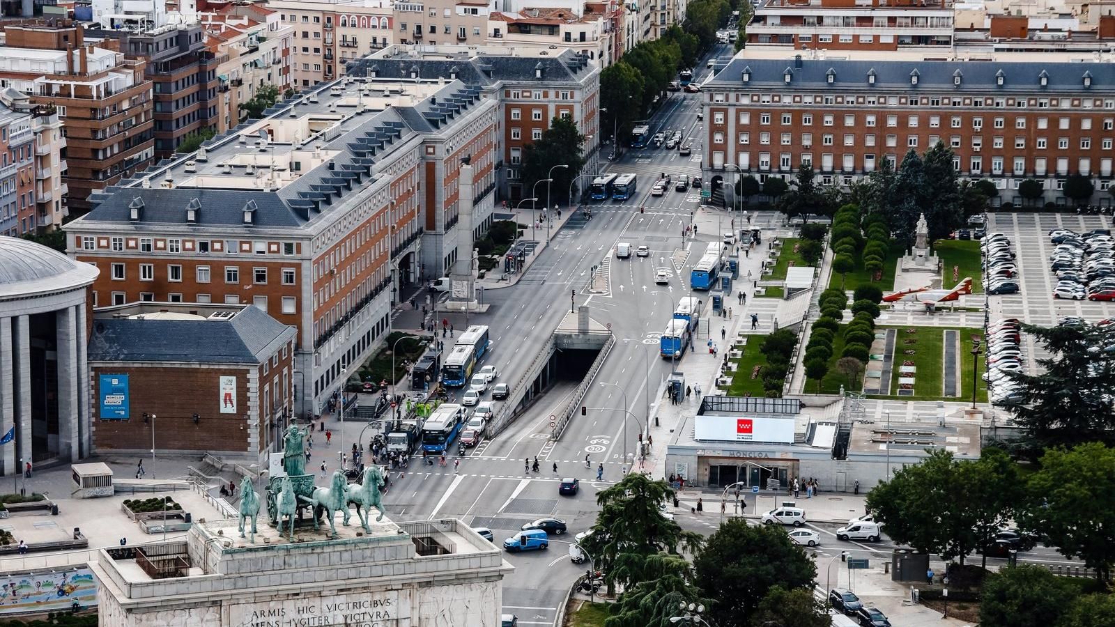 El Ayuntamiento adjudicará por 48.000€ el estudio estructural del Arco de la Victoria