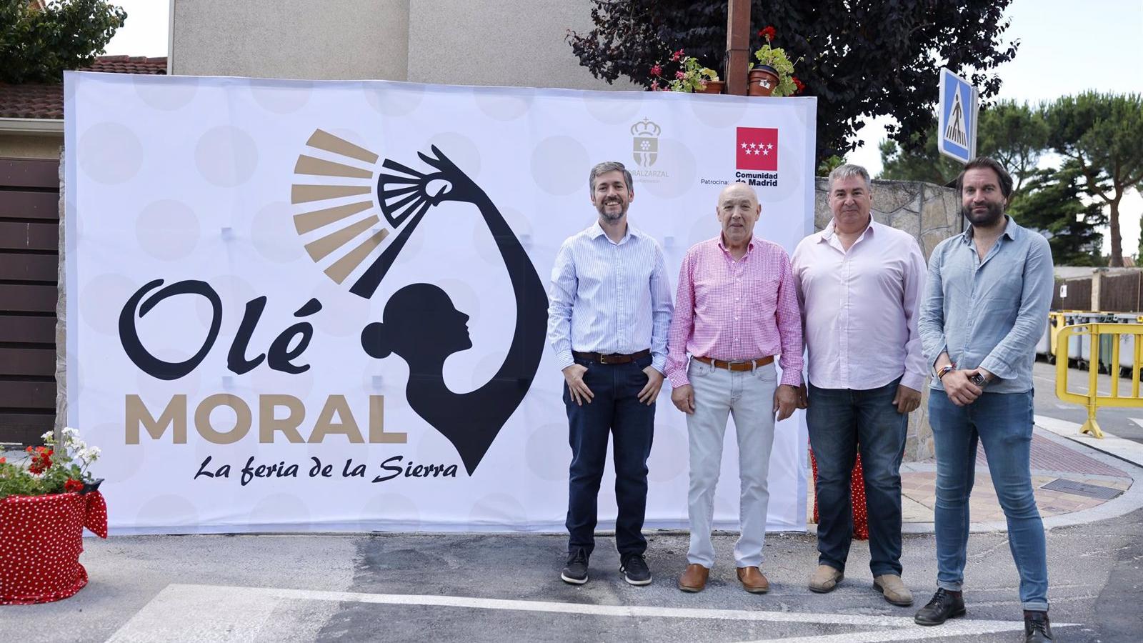  Finalizan las obras de reparación de la cubierta de la plaza de toros de Moralzarzal