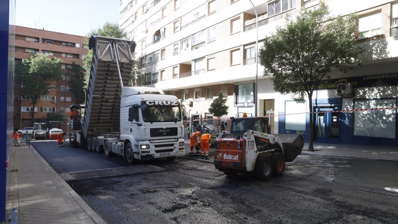 La capital renueva más del 63% del asfalto previsto para 2024