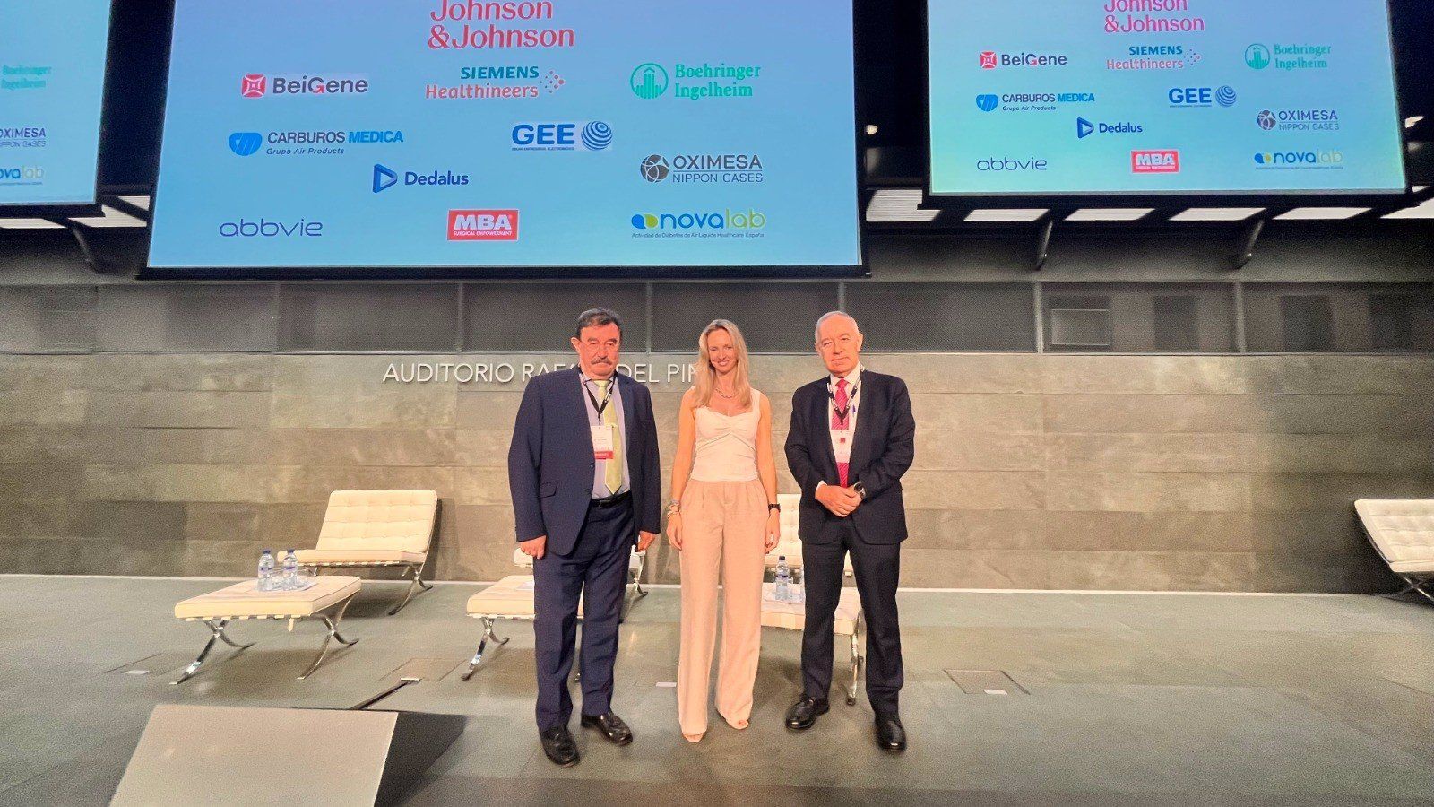 Madrid presenta innovaciones en la sanidad pública en la región