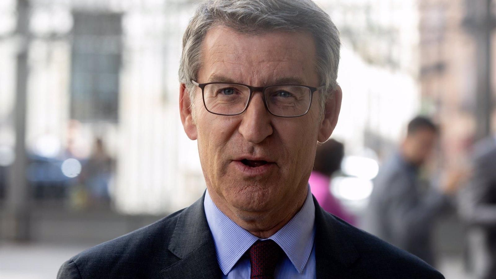 Feijóo critica la propuesta de verificación de edad para las webs pornográficas