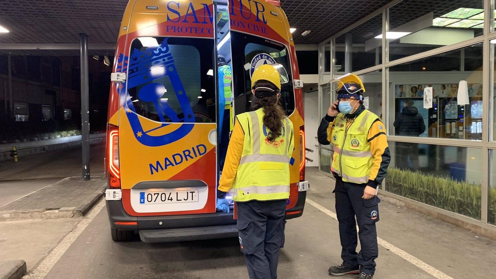 Buscan a un hombre por ataque con líquido inflamable en Entrevías