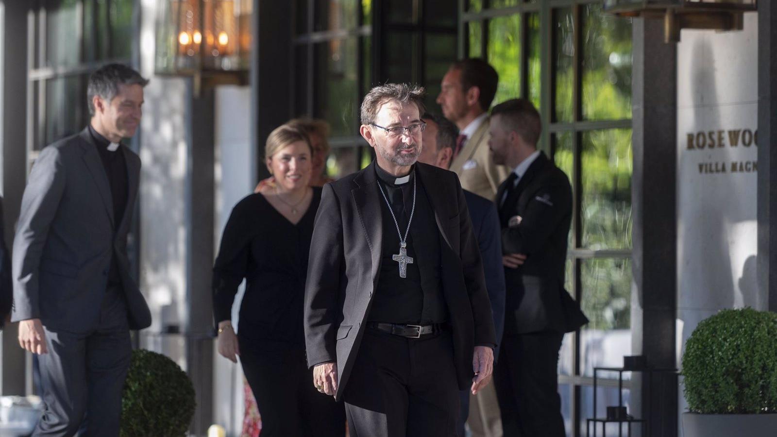 El Papa nombra al cardenal José Cobo en el grupo de expertos para estudiar la formación de sacerdotes