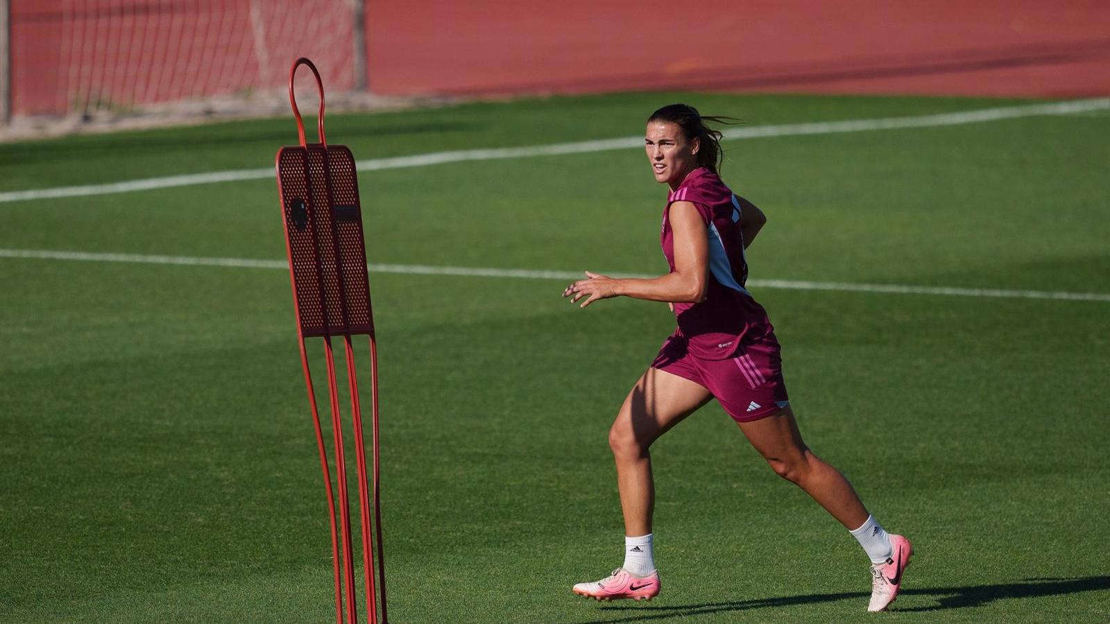 Patricia Guijarro regresa a la selección con la vista puesta en la Eurocopa y los Juegos Olímpicos