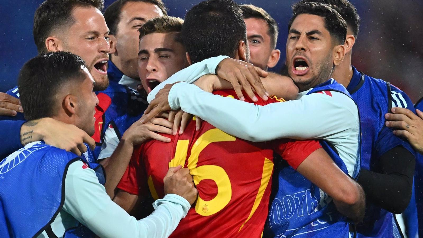 Rodri: "Le pido a la gente que salga a la calle a sentirse orgulloso de ser español"