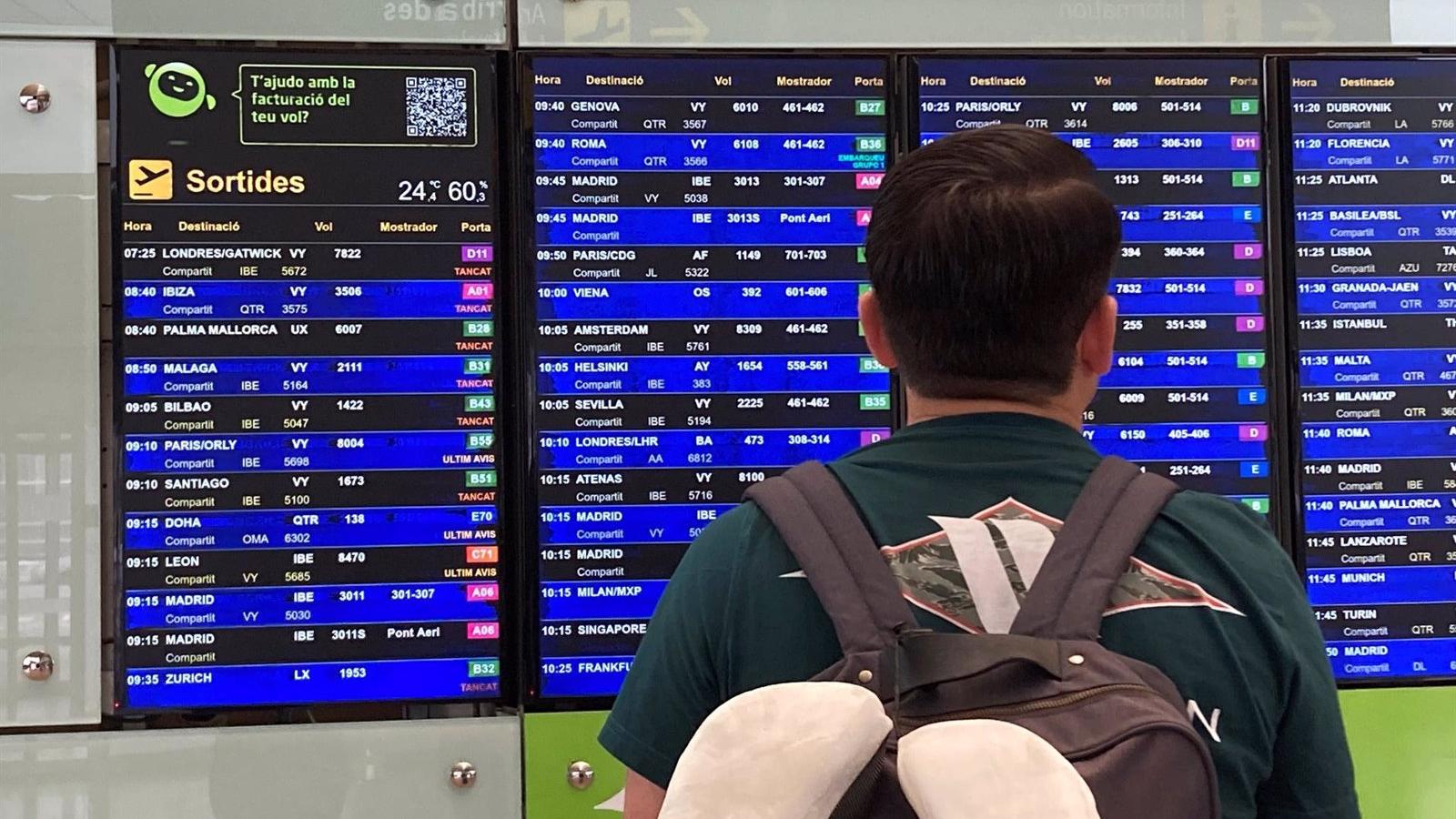 Aena ha comenzado a recuperar algunos de sus sistemas tras la caída de Microsoft