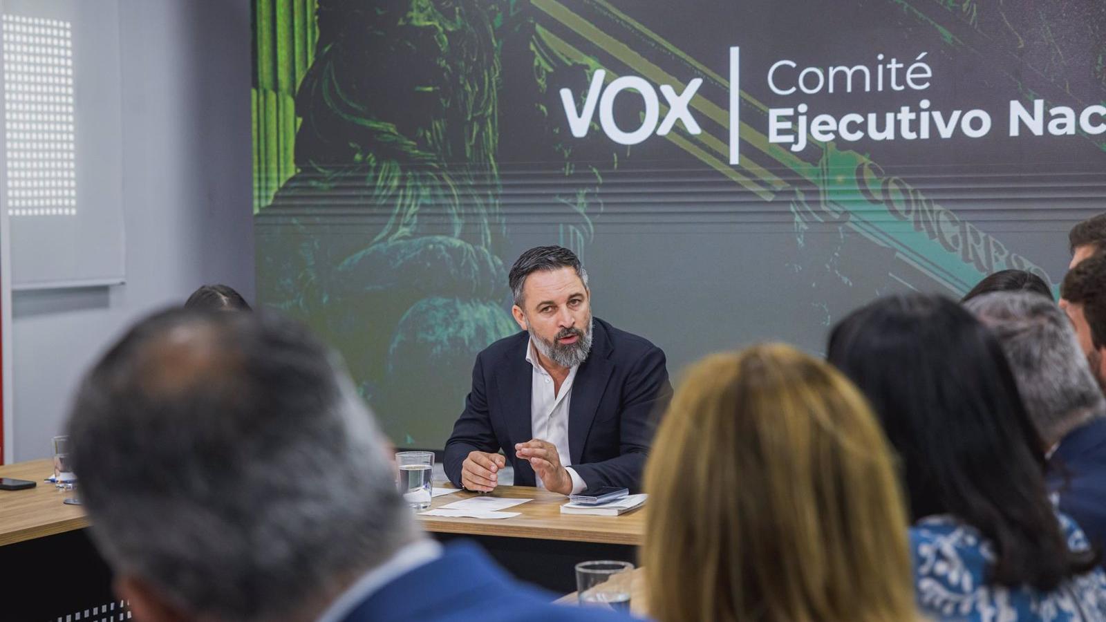 Vox presenta una querella contra Pedro Sánchez, Félix Bolaños y David Vilas Álvarez