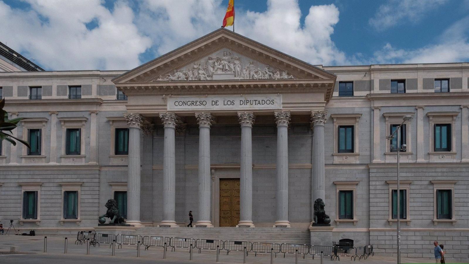 El Congreso rechaza la reforma de la Ley de Extranjería