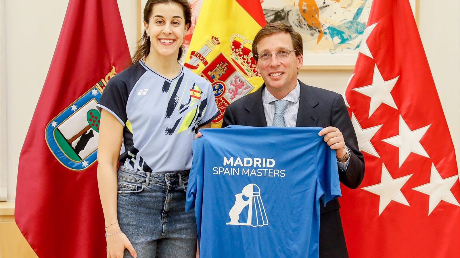  El alcalde de Madrid envía ánimo a Carolina Marín tras su lesión en los Juegos Olímpicos