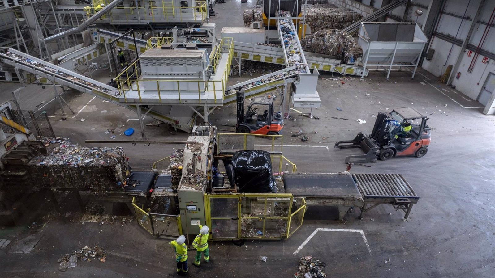 La Comunidad subvencionará la gestión de residuos en la Mancomunidad del Este con 1,2 millones de euros