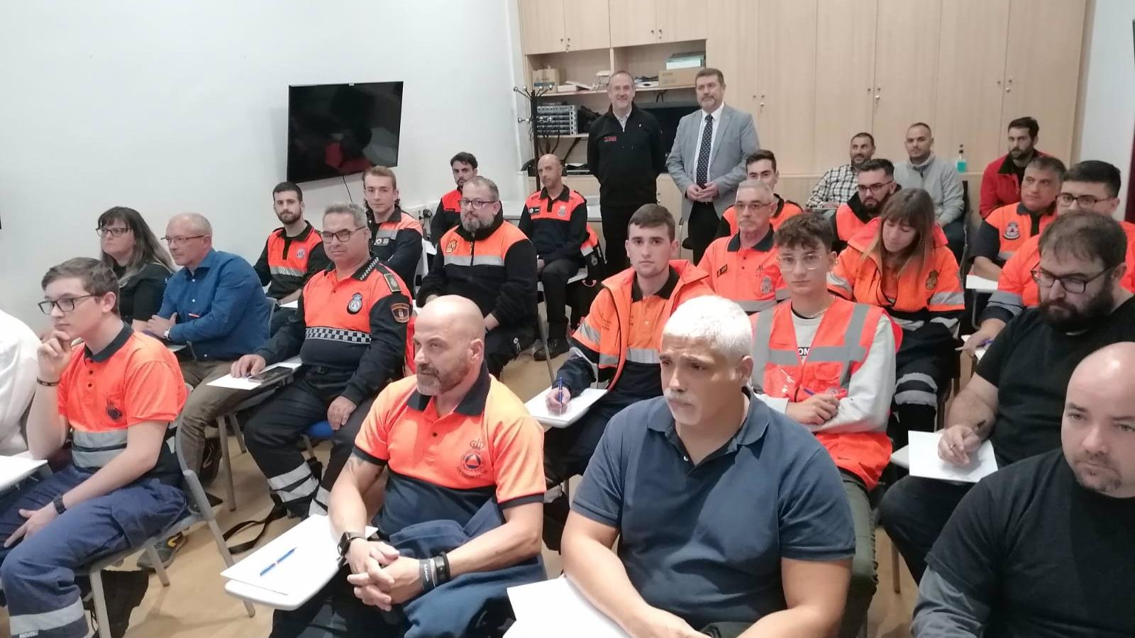  La Comunidad de Madrid capacitará a 450 nuevos voluntarios de Protección Civil y a 100 jefes de agrupaciones municipales