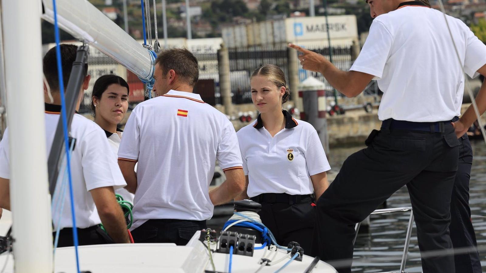 La Princesa Leonor inicia su instrucción marinera en la Escuela Naval de Marín