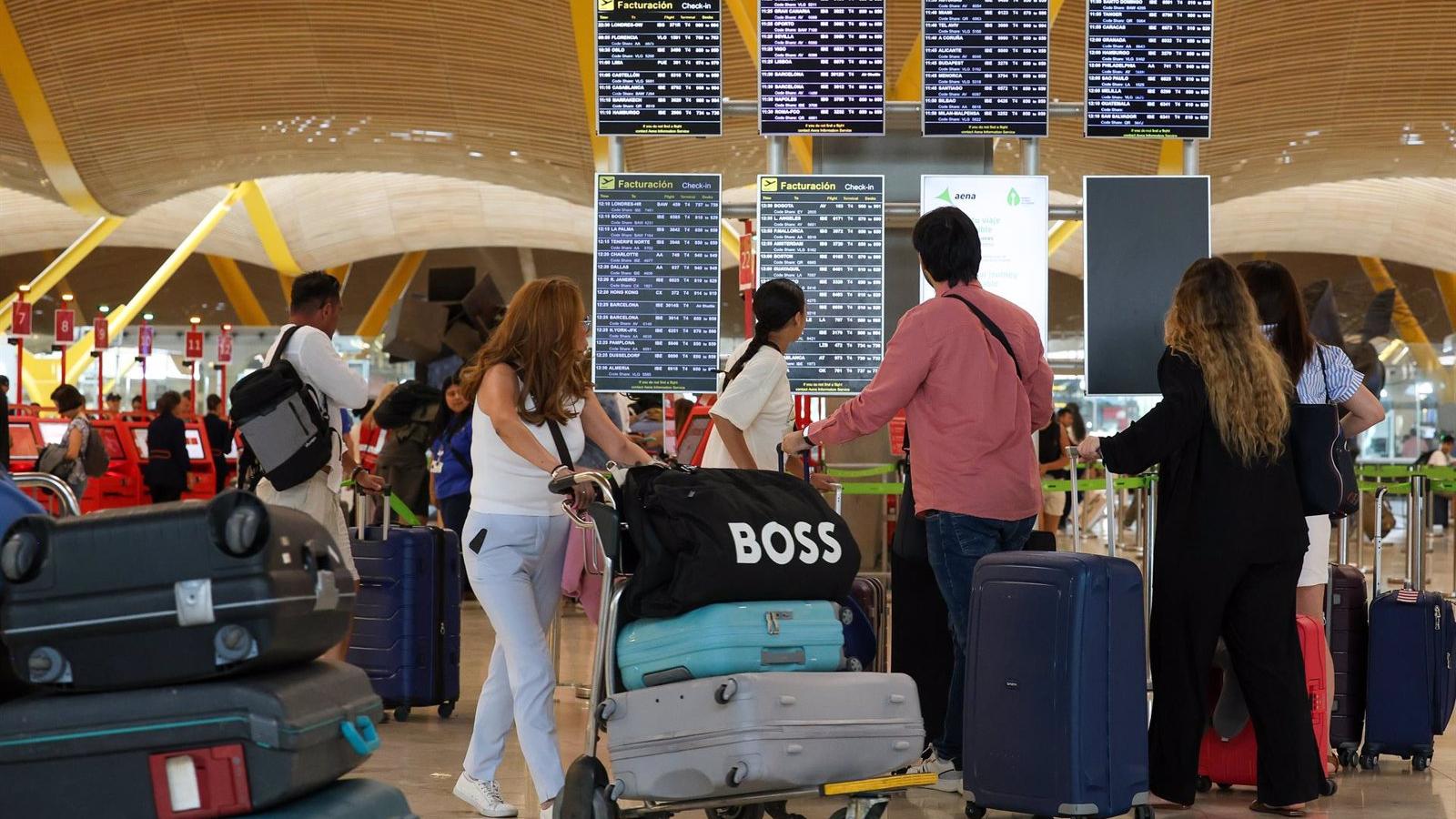 Los aeropuertos españoles cierran la operación retorno con más de 6.900 vuelos