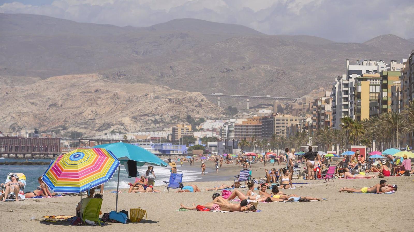 El 17% de los españoles inicia sus vacaciones en septiembre, la cifra más alta en años